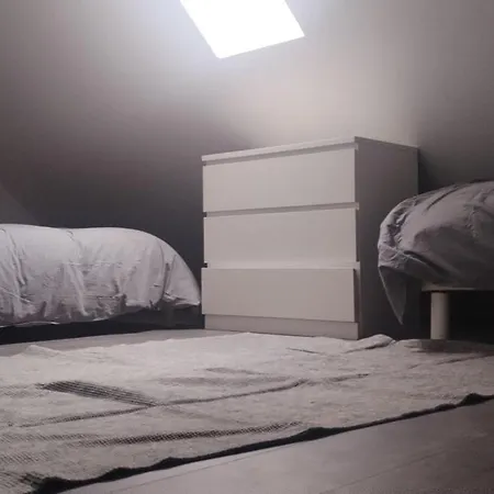 Mezzanine , Menage Offert, Orly Casa de hóspedes *
